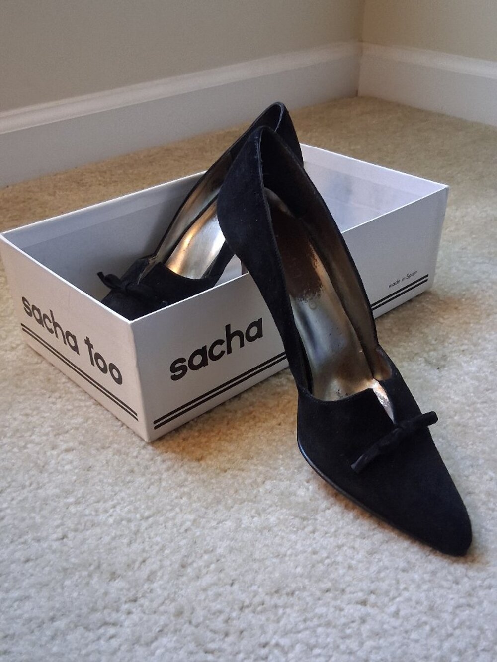 Vintage Sacha Too Black Suede Silver Metallic Heel Bow Pumps 6.5M w/ Box
